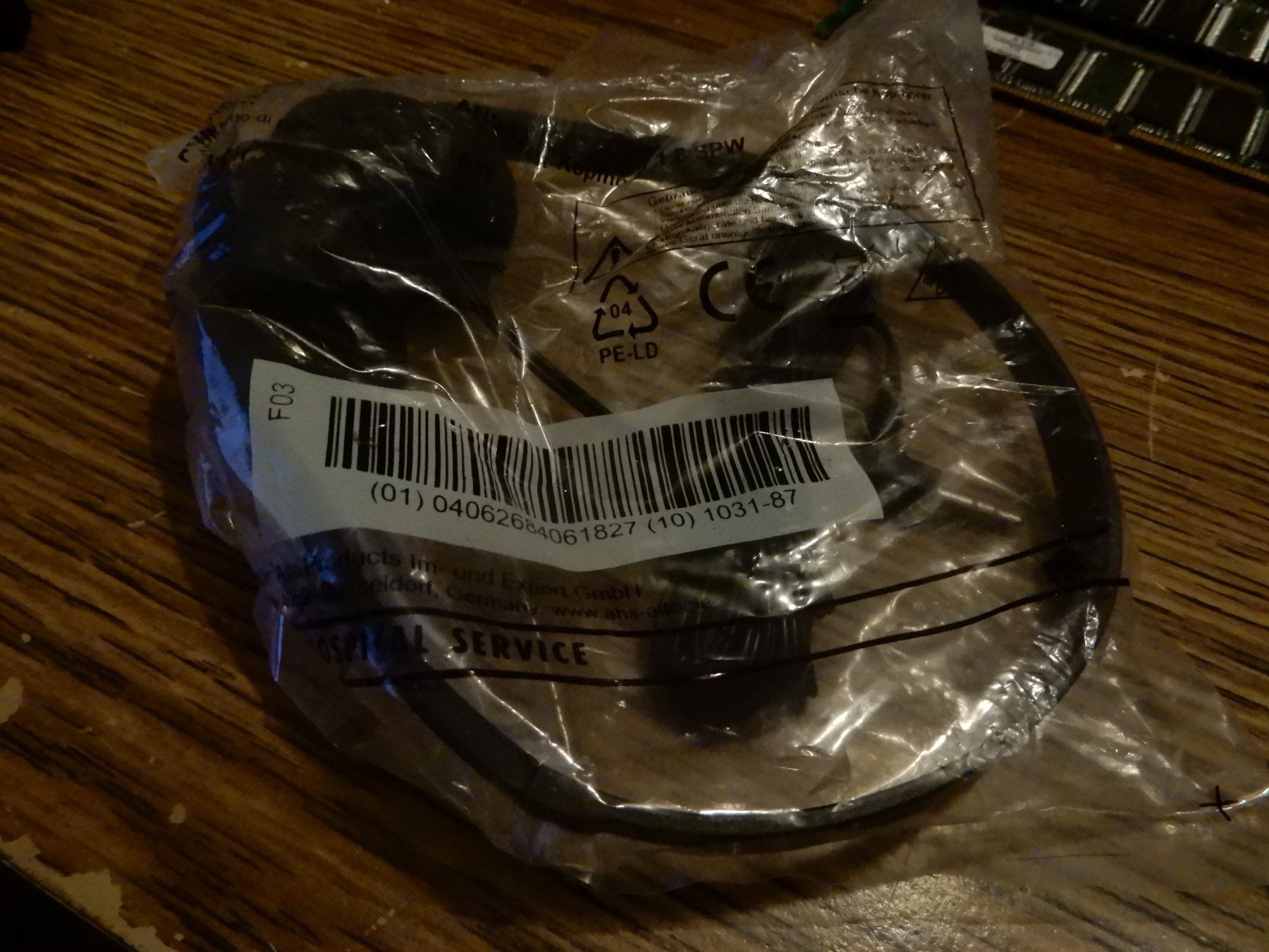 Cuffie: Headset schwarz neu und originalverpackt – Usato da Worben venduto da MaKo3252 2