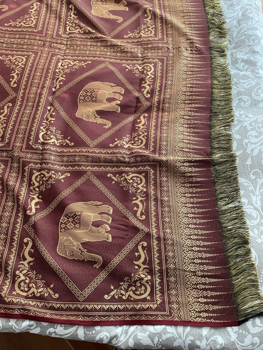Coperte: Decke / Tuch Asiatisch / Elefant – Usato da Rümlang venduto da euqinom16 1