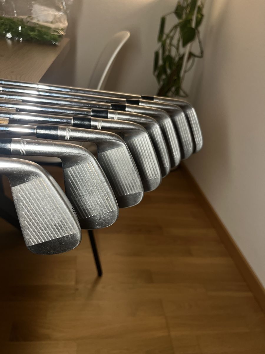 Titleist Mazze & Set: Titleist Eisen Set 2-9 mit Dynamic Gold x100, neue Griffe – Usato da Greifensee venduto da UH-R 7