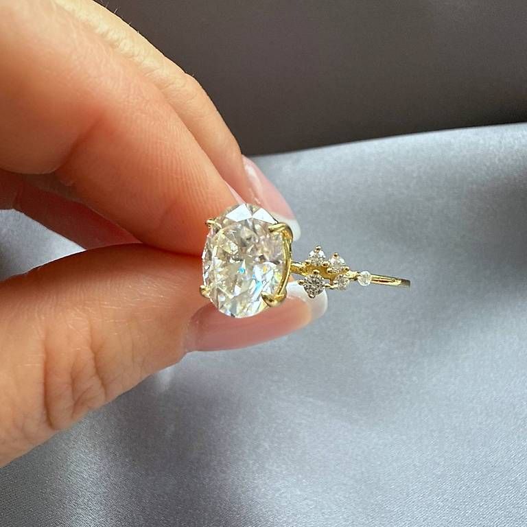 Anelli: Elegant 3-Carat Moissanite Ring. – Usato da Thalwil venduto da han_2b8c 2