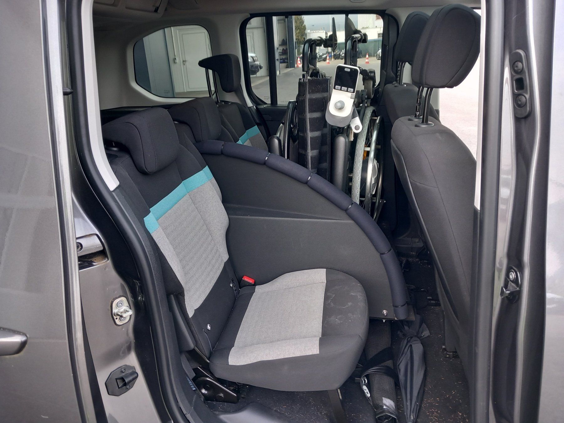 Citroën Autos: Citroen Berlingo 1.2 iSTT – D'occasion à Yverdon-les-Bains par  7