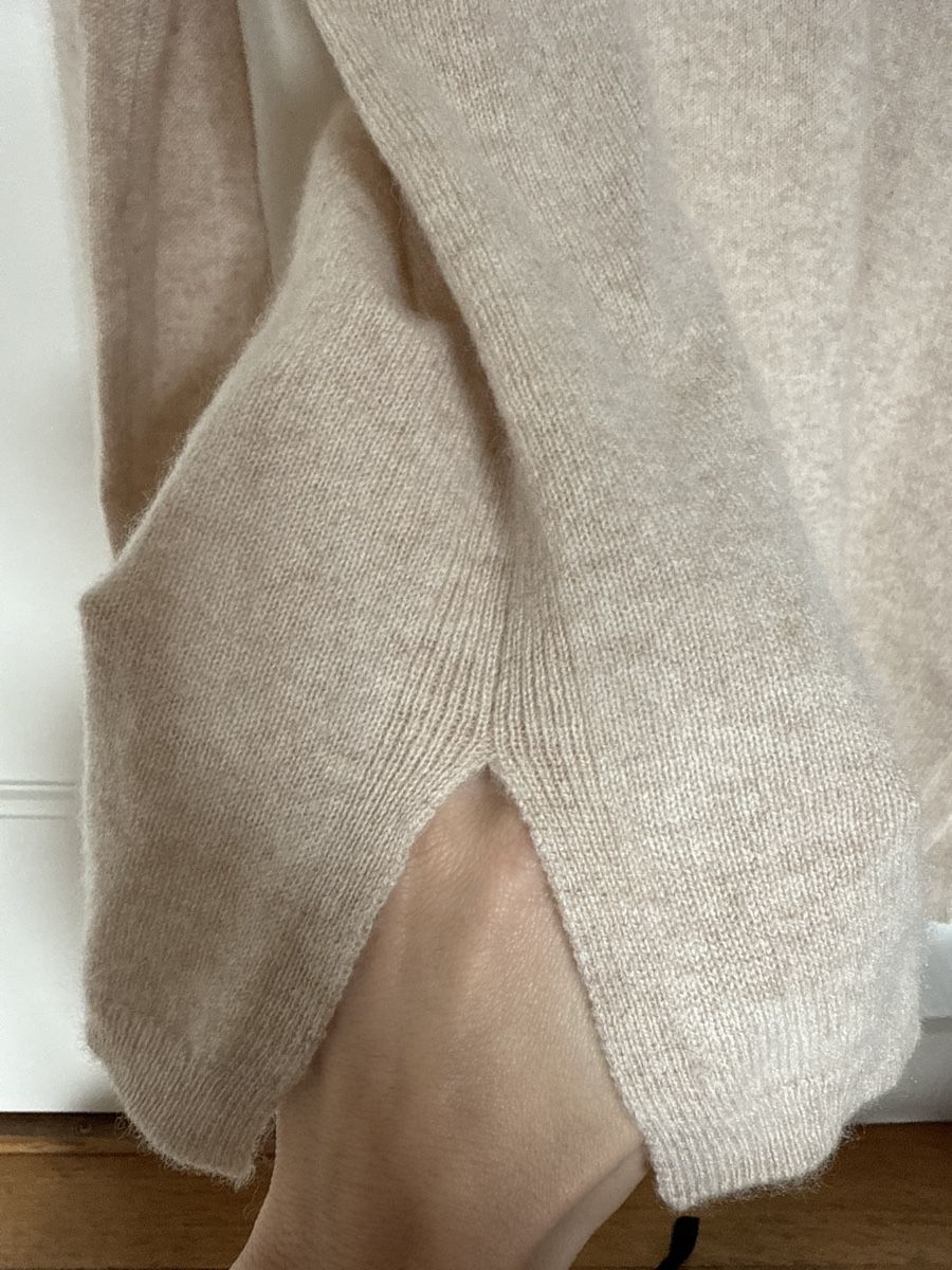 Maglioni & Felpe: Pull NOTSHY 100% cachemire beige neuf – Nuovo e nell'imballaggio originale da Genève venduto da cece22 2