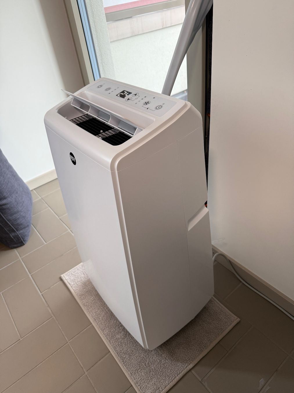 Climatiseurs: Protable Mini-Split Klimaanlage 12k BTU – D'occasion à Schlieren par lui_9sdn 3