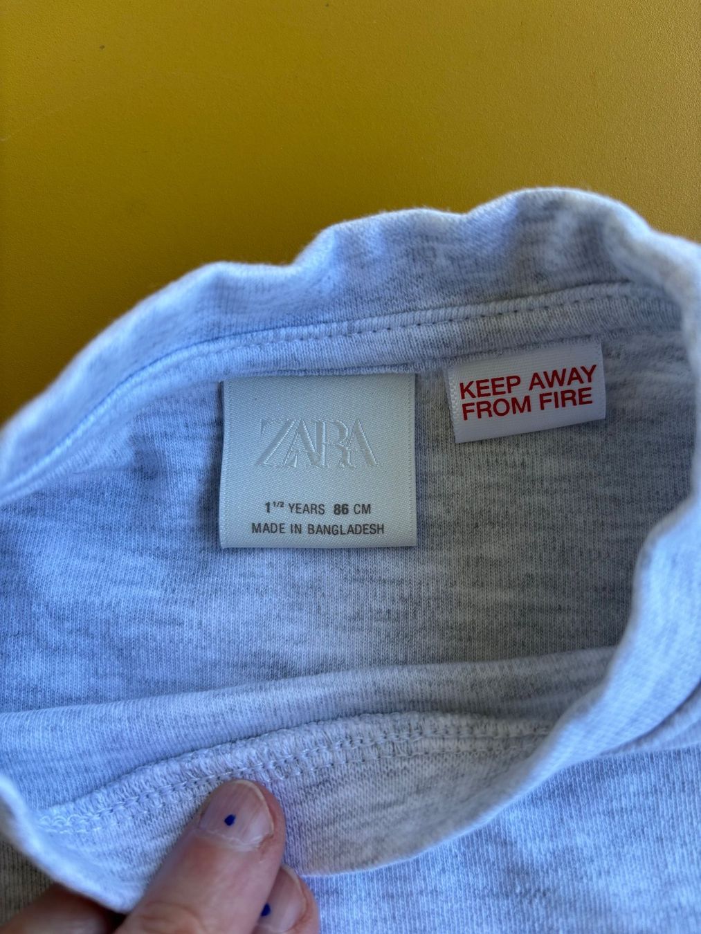 Zara Camicie, T-shirt & Polo: ZARA hellgraues Baumwollshirt Gr. 86 – Usato da Zürich venduto da missmodernage 4