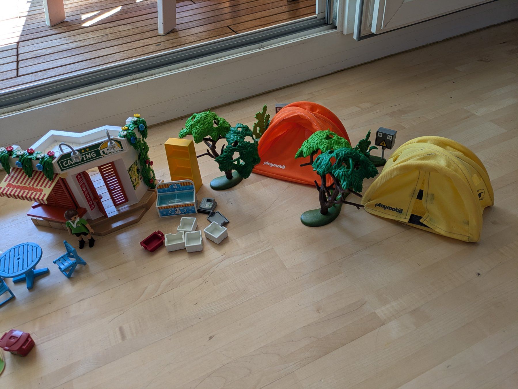 Playmobil Spielzeuge: Playmobilset: Zeltplatz – Gebraucht aus Bern von macsandra 1