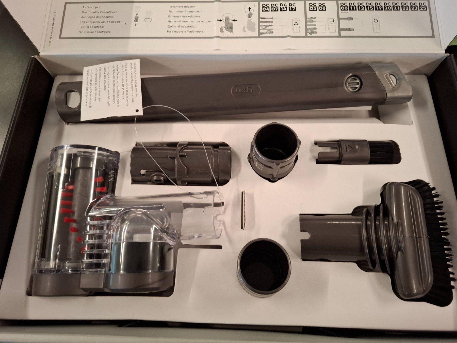 Dyson Altri articoli per la cura: Dyson 908909-02 Autopflege Set – Nuovo e nell'imballaggio originale da Kerzers venduto da Hubihifi 1