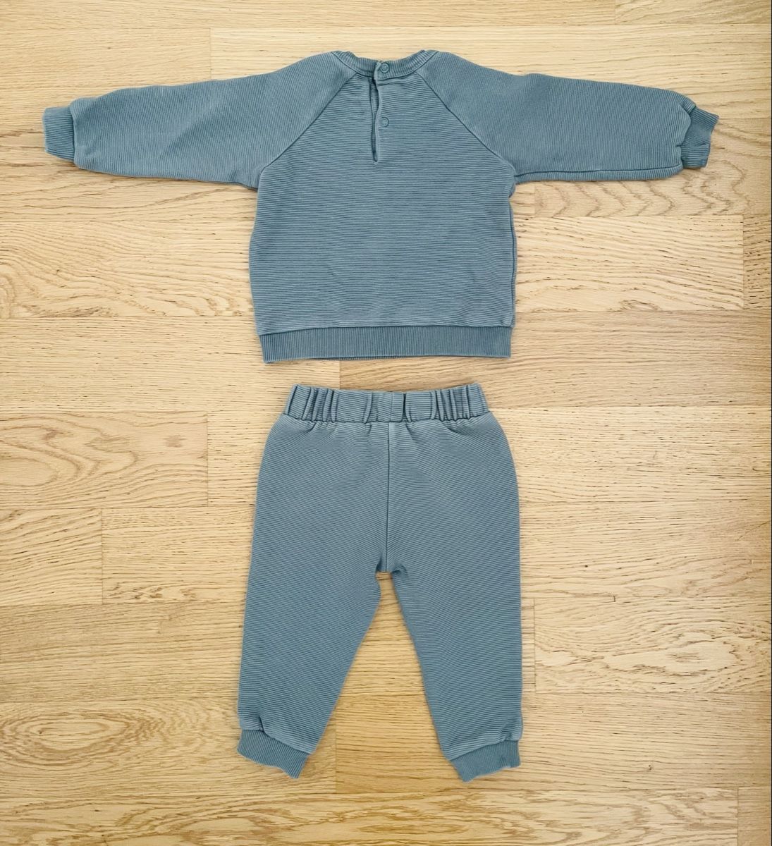 Pantalons: Ensemble de jogging Taille 86 – D'occasion à Sion par FashionStore3 1