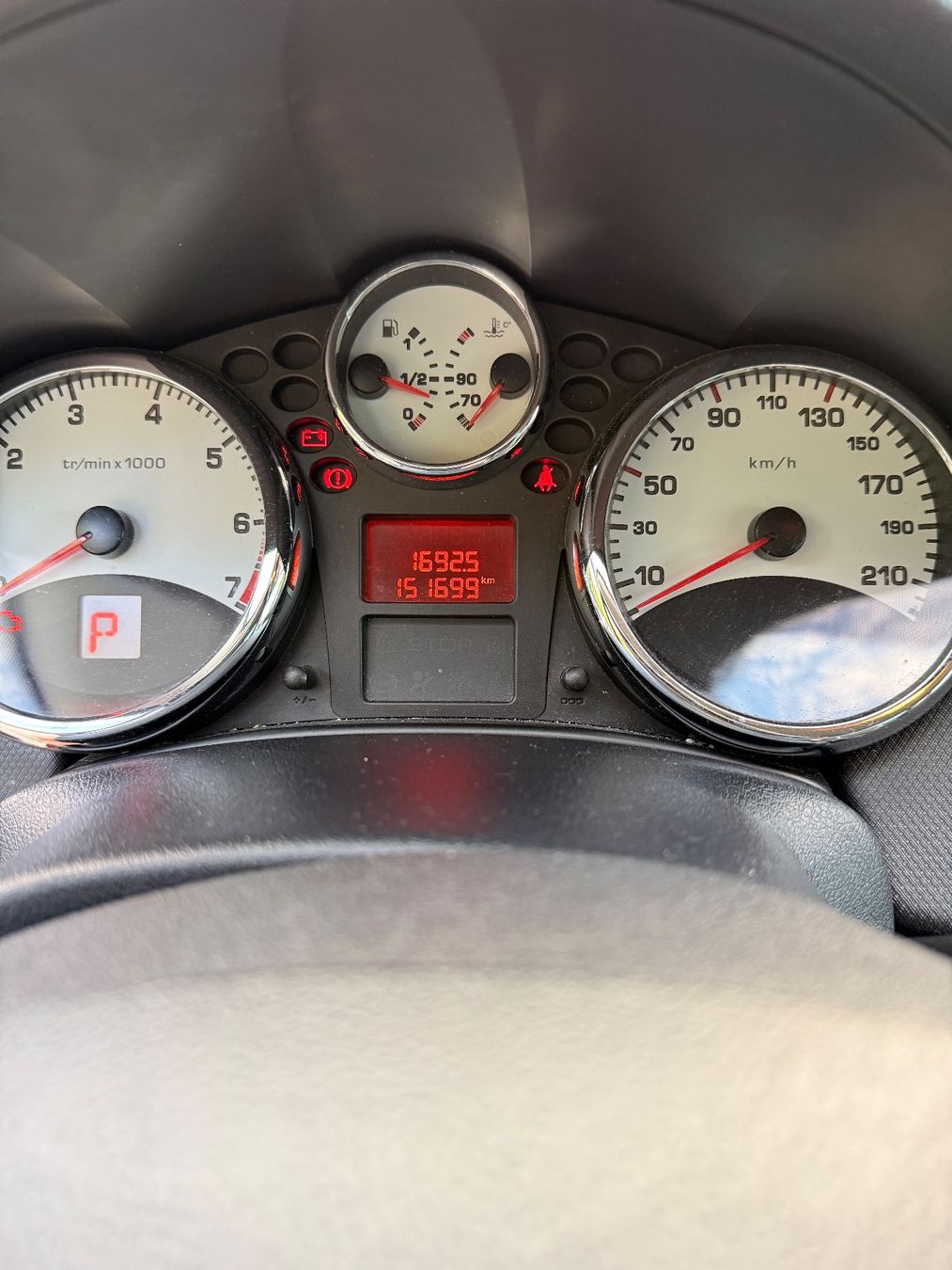 Peugeot Autos: Peugeot 207 SW 1.6 – D'occasion à Nürensdorf par Jetti50 7