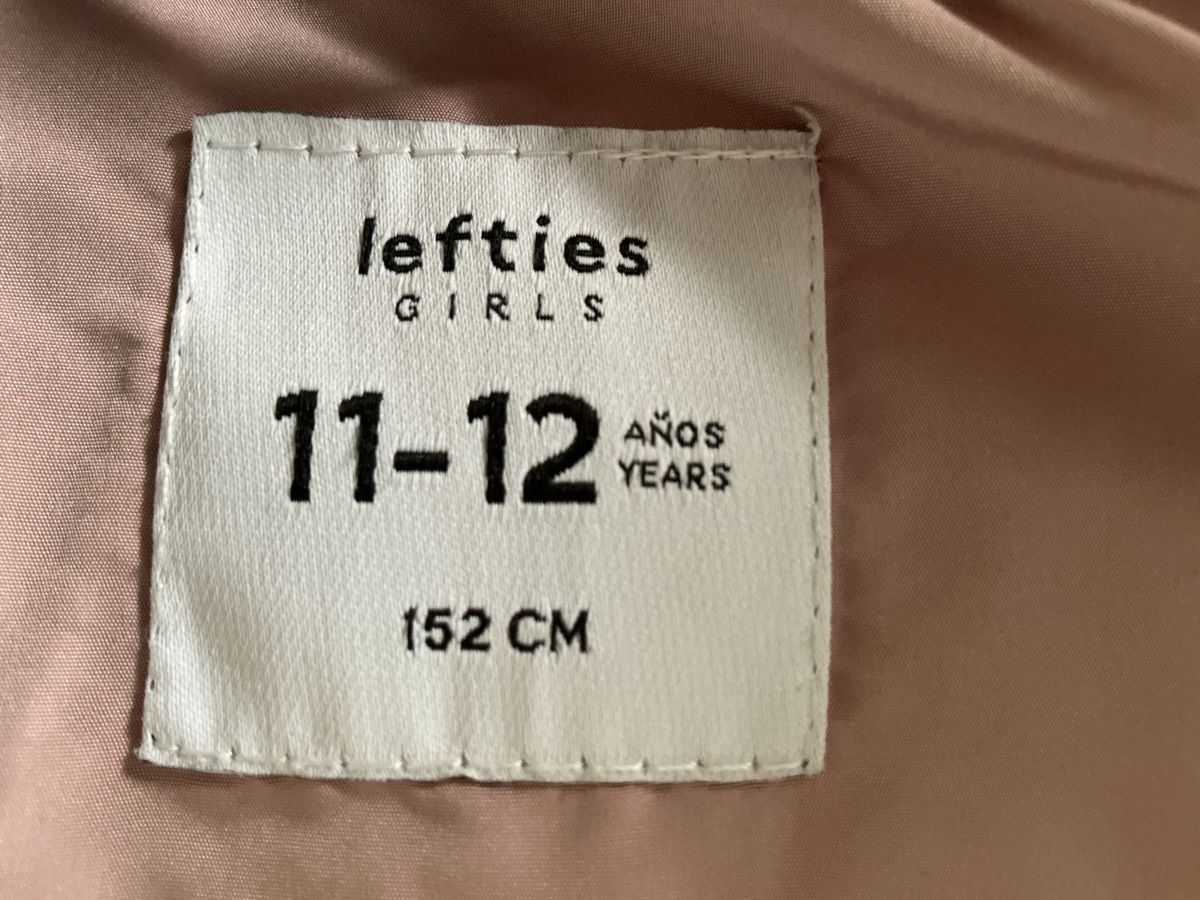 Jacken & Mäntel: Winterjacke Gr.152 – Gebraucht aus Ostermundigen von Clood 3