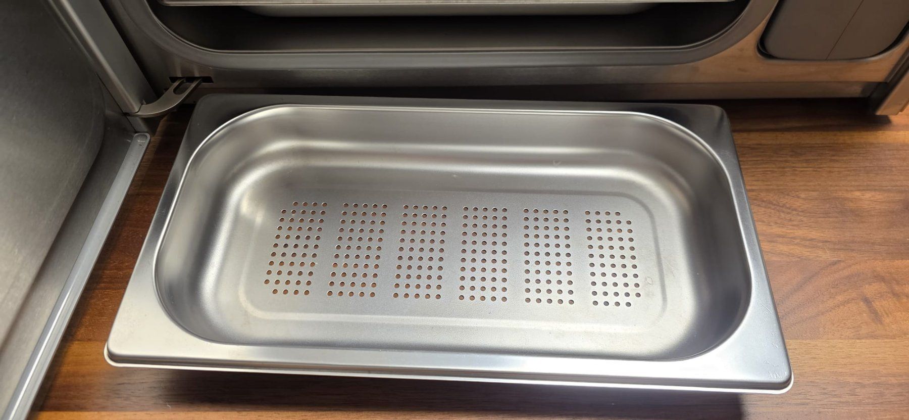 Elettrodomestici da cucina: Dampfgarer DG 6010 CH-S Miele – Usato da Bäch SZ venduto da nicolasg2 4