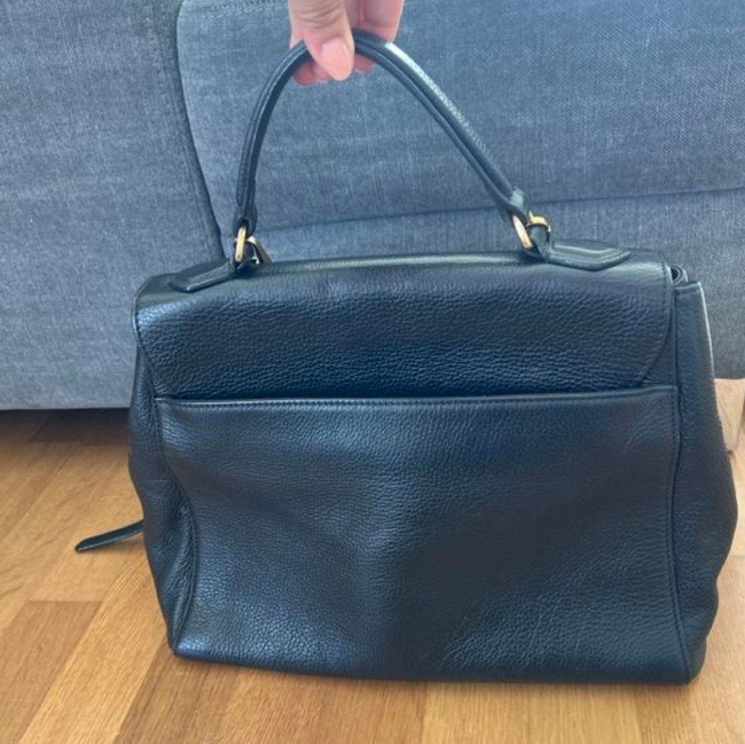 Coccinelle Borse da donna: Coccinelle Handtasche Leder – Usato da Hochdorf venduto da C0C 1