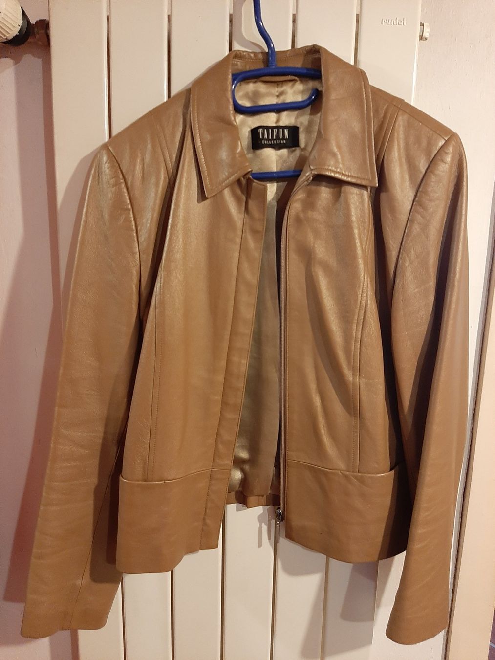Taifun Vestes: Lederjacke (Taifun) – D'occasion à Bazenheid par ewu_zy2h