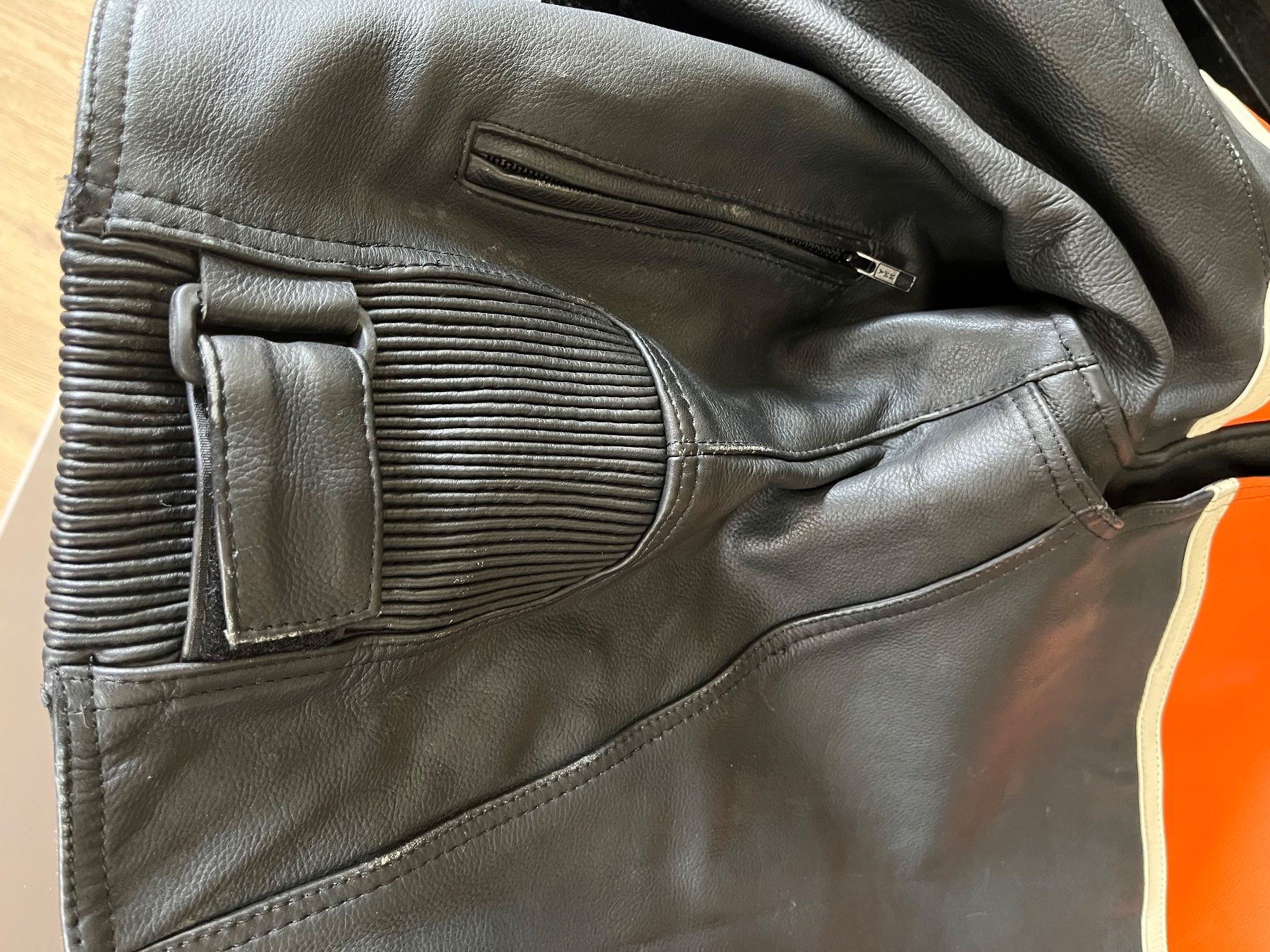 Giacche: Motorrad Lederjacke Gr. XL – Usato da Thalwil venduto da Lupo061 4
