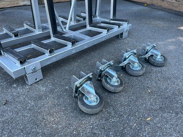 Tutti gli attrezzi: Transportbock für Glas oder Holzplatten – Usato da Weggis venduto da gerowe 4