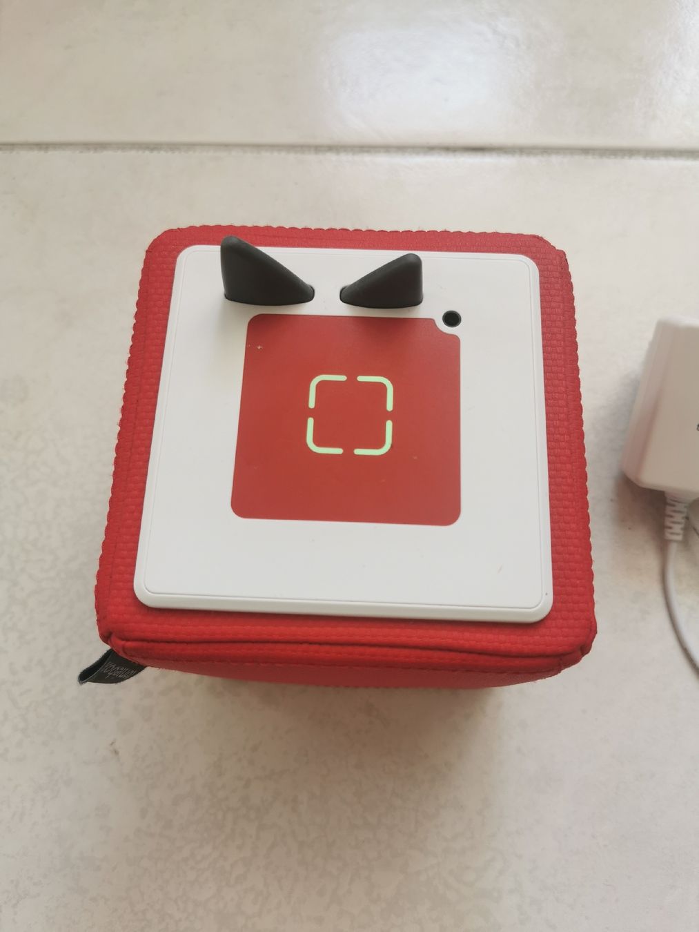 Tonies Giocattoli: Rote Toniebox mit neuem Akku – Usato da Brunnen venduto da JJaime