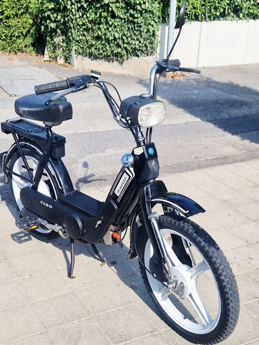 Piaggio Ciclomotori: Piaggio ciao noir – Usato da Monthey venduto da Objako