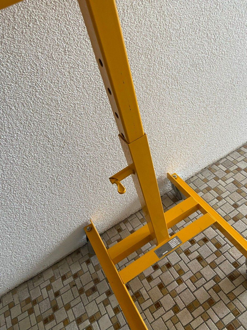 Valigie & Borse: Materialständer – Usato da Laupersdorf venduto da Borer_Liquidationen 1