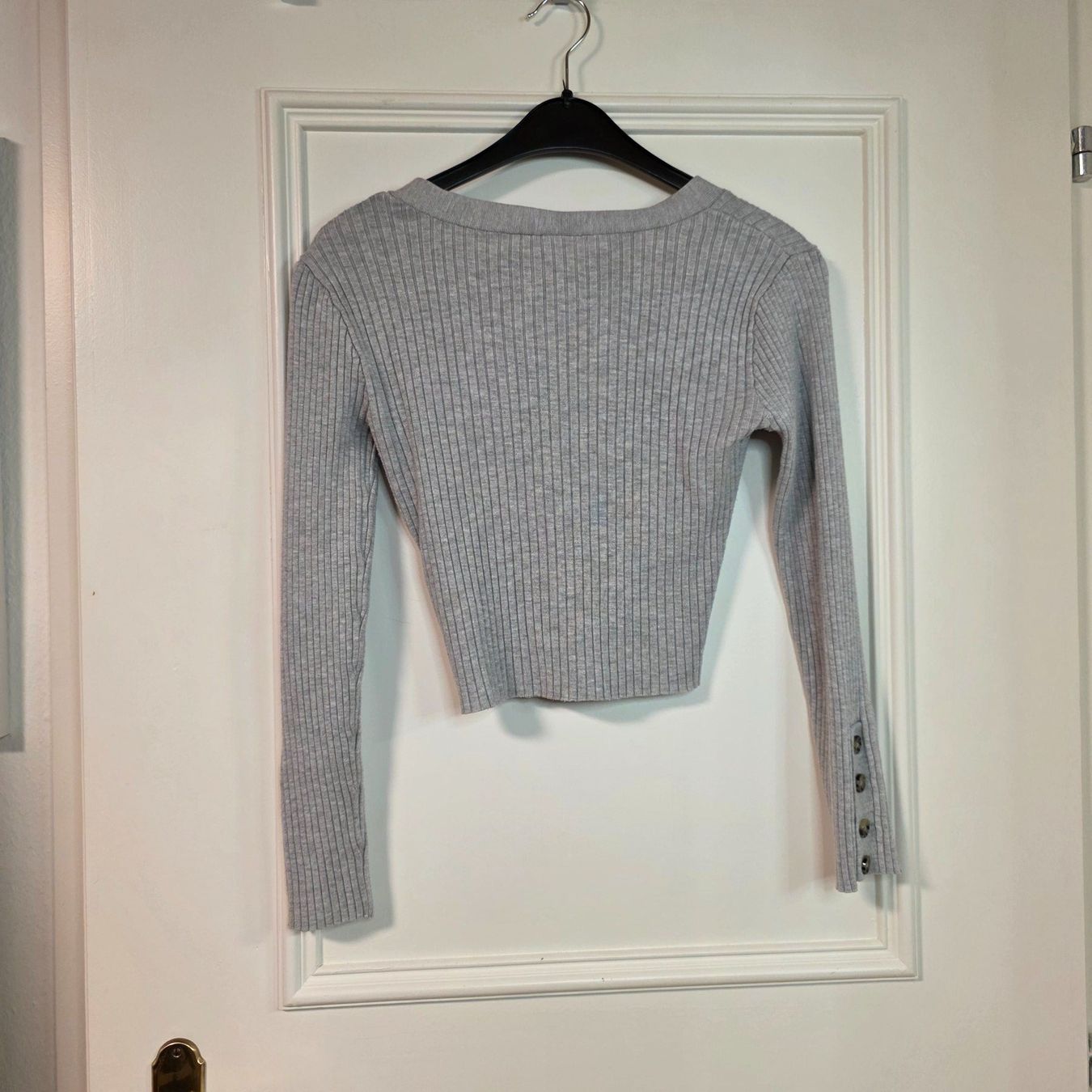 Tops: Top mit Rippmuster, hellgrau, Gr. M, neuwertig – D'occasion à Wald ZH par CapLux 9