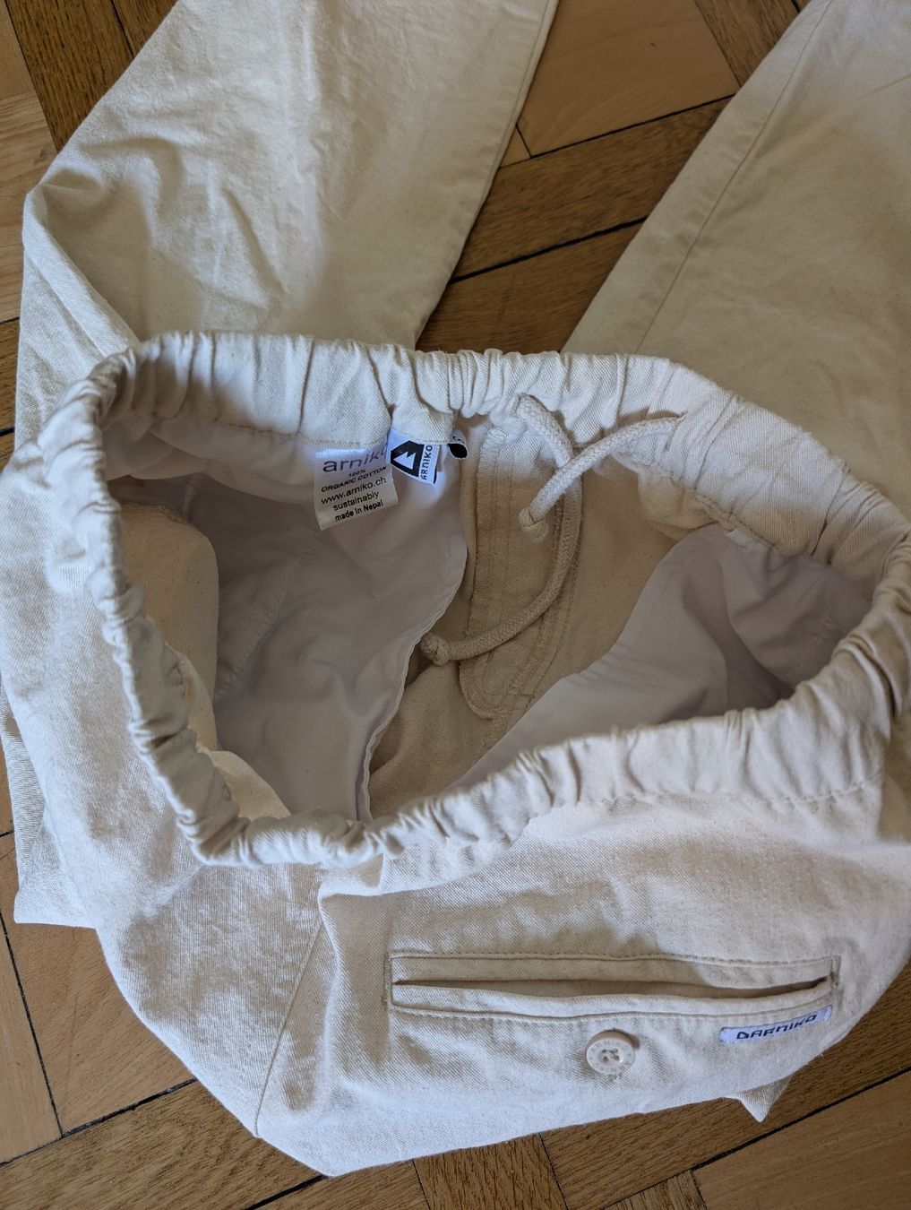 Pantaloni: Arniko Stoffhose Grösse S beige – Usato da Zürich venduto da Hedkandi 3