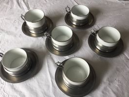 Tee/Kaffee Service aus Zinn und Porzellan