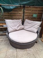 Gepflegtes Outdoor Daybed / Lounge-Bett mit Kissen