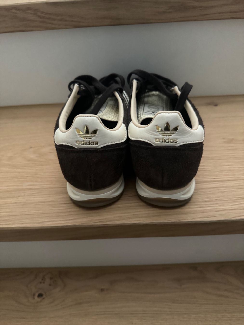 Adidas Scarpe da donna: Sneaker Adidas Grösse 39,5 NEU!!! – Nuovo e nell'imballaggio originale da Thun venduto da kth_ng29 2