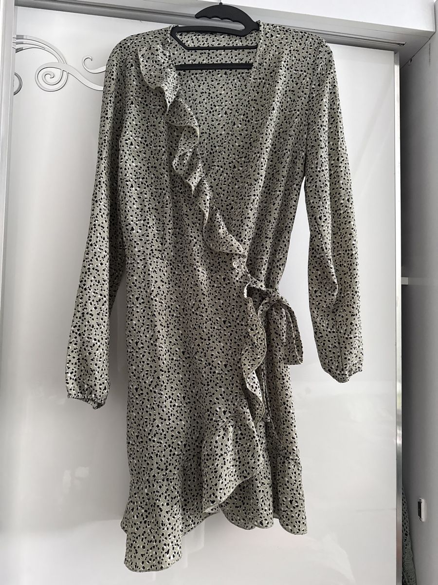 Only Vestiti: Only Wickelkleid Gr.L – Usato da Winkel venduto da _OachKatzerl_