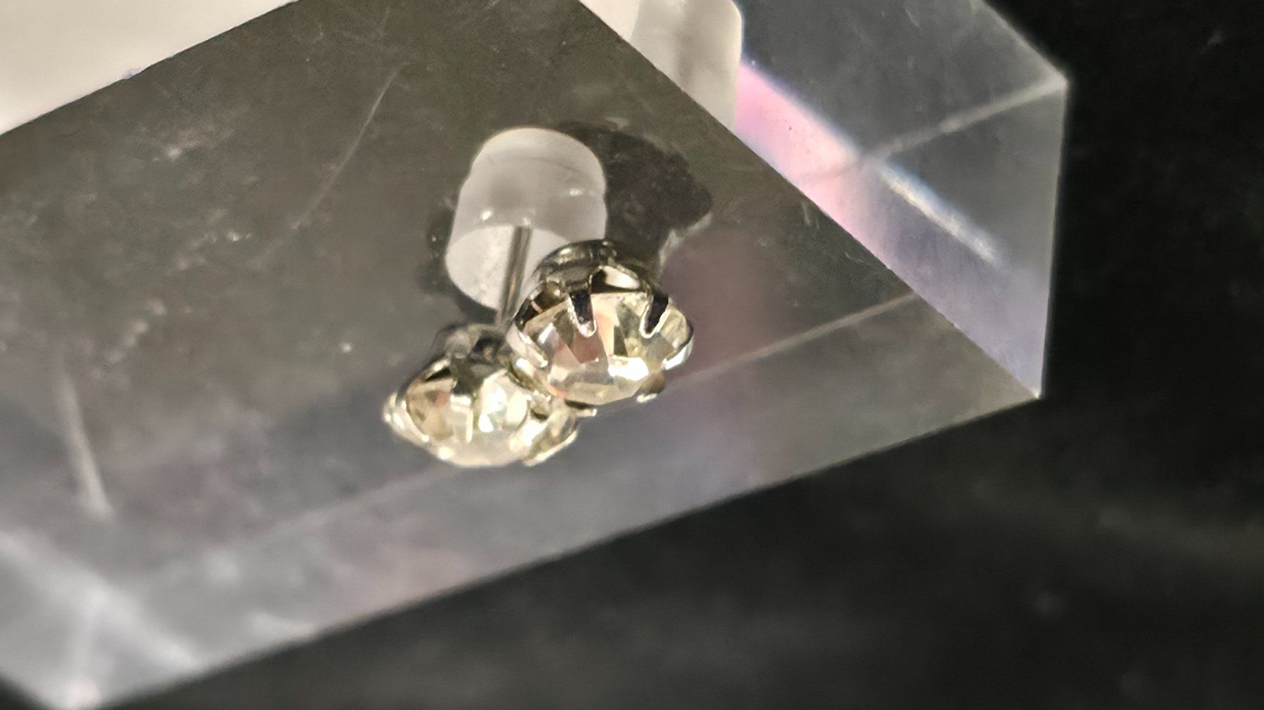 Orecchini pendenti & Orecchini a lobo: Ohrstecker Zirkonia 0,3cm – Nuovo e nell'imballaggio originale da Hemmental venduto da Aureumgold