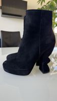 Salvatore Ferragamo -Wildleder Schuhe