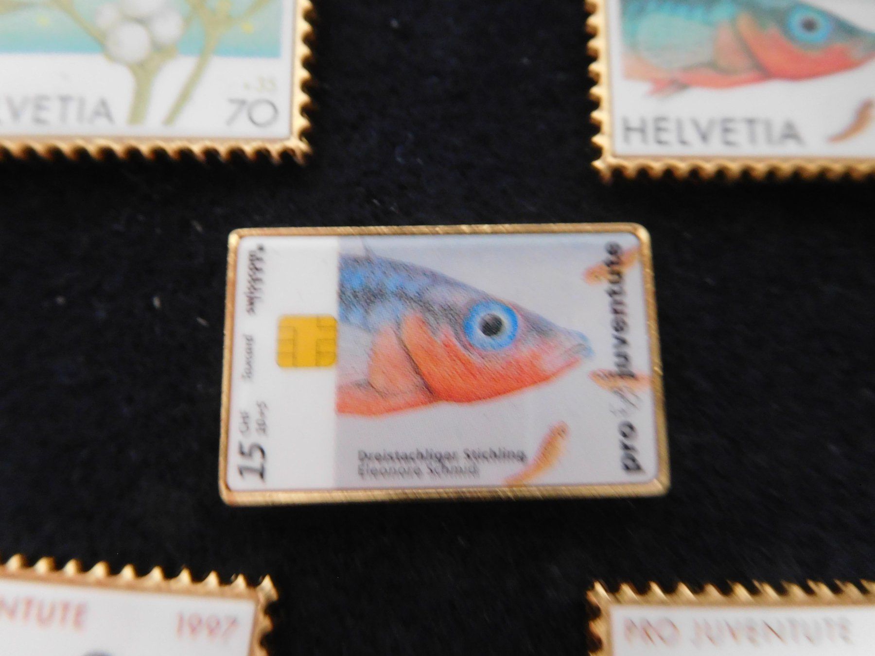 Tutti i francobolli: Fisch Pin Pro Juventute – Usato da Wallbach venduto da Pitralon1 6
