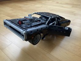 Lego Technic Dom‘s Dodge Charger
