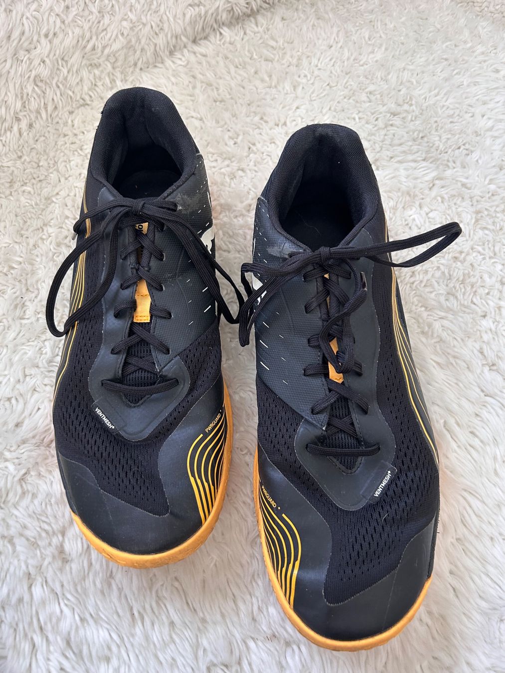 Chaussures hommes: Wunderschöner Turnschuh 48 – D'occasion à Unterägeri par Hallihallox 2