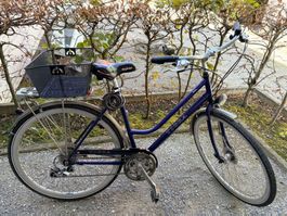 Citybike Tigra blau mit Korb und Gepäckträger gebraucht