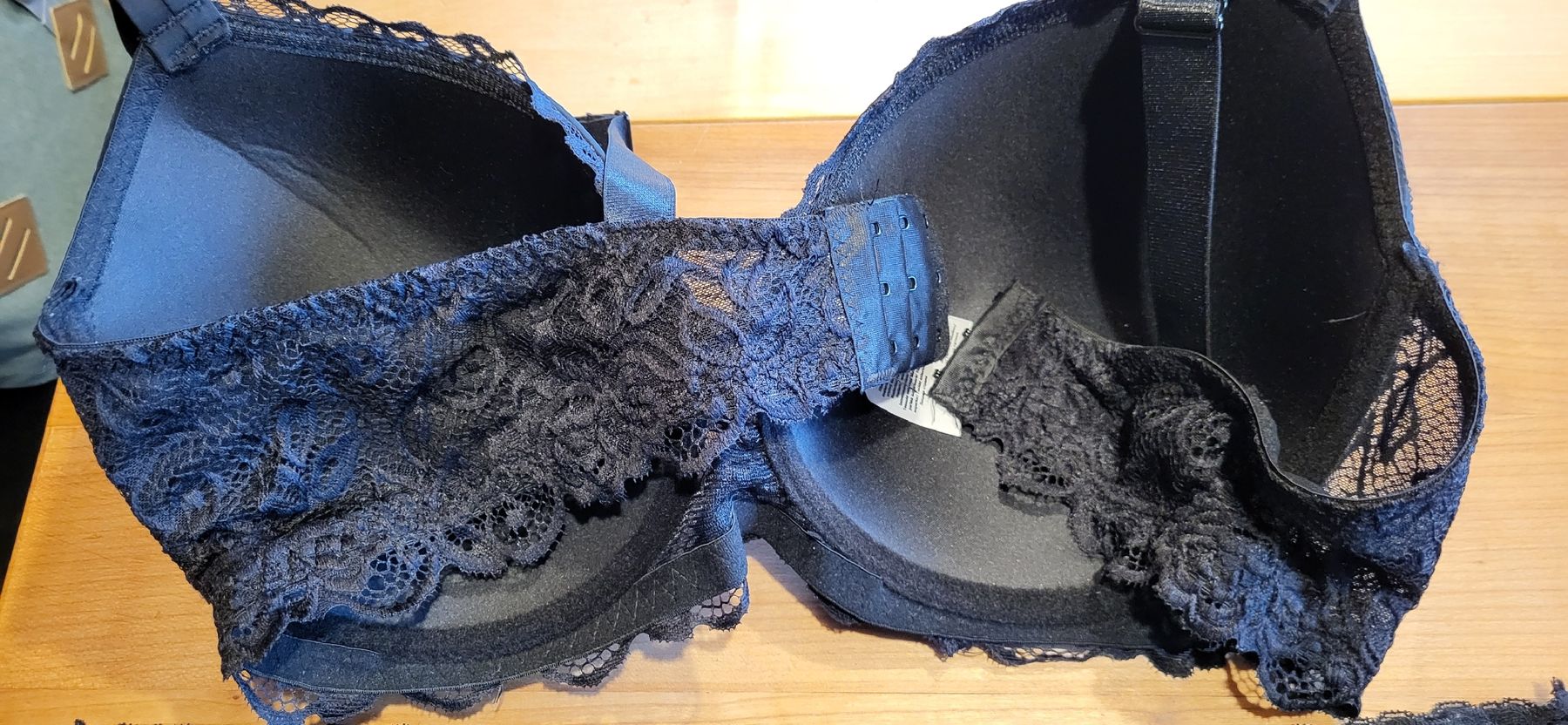 Sonstige Unterwäsche: BH 95 D mit Slip 3 x XL schwarz – Neu (gemäss Beschreibung) aus Schweizersholz von fuchs06 4