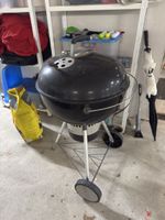 Weber Holzkohlegrill Kugelgrill schwarz Zustand akzeptabel