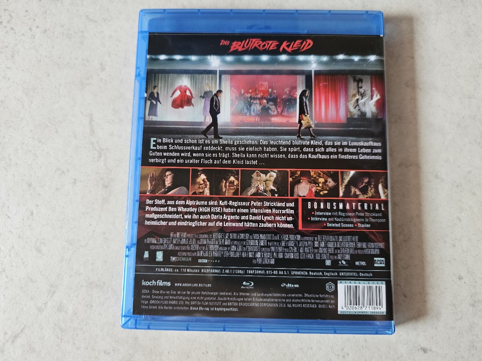 Alle DVDs: Das blutrote Kleid  /  Bluray – Gebraucht aus Schneisingen von backstore24 1