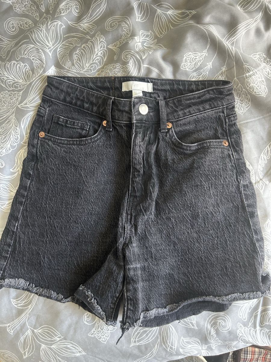 H&M Jeans: shorts – Usato da Muntelier venduto da cel_5syj