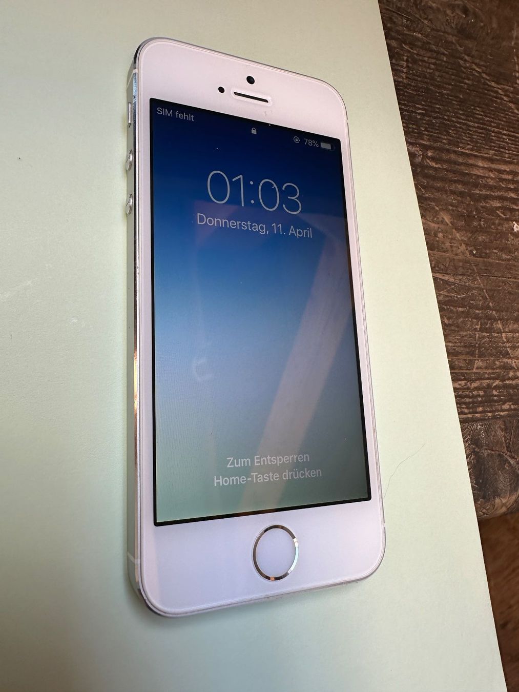 Apple Telefoni cellulari / Smartphones: iPhone 5 Modell 1457 mit Akku – Usato da Zürich venduto da atlantis77 4