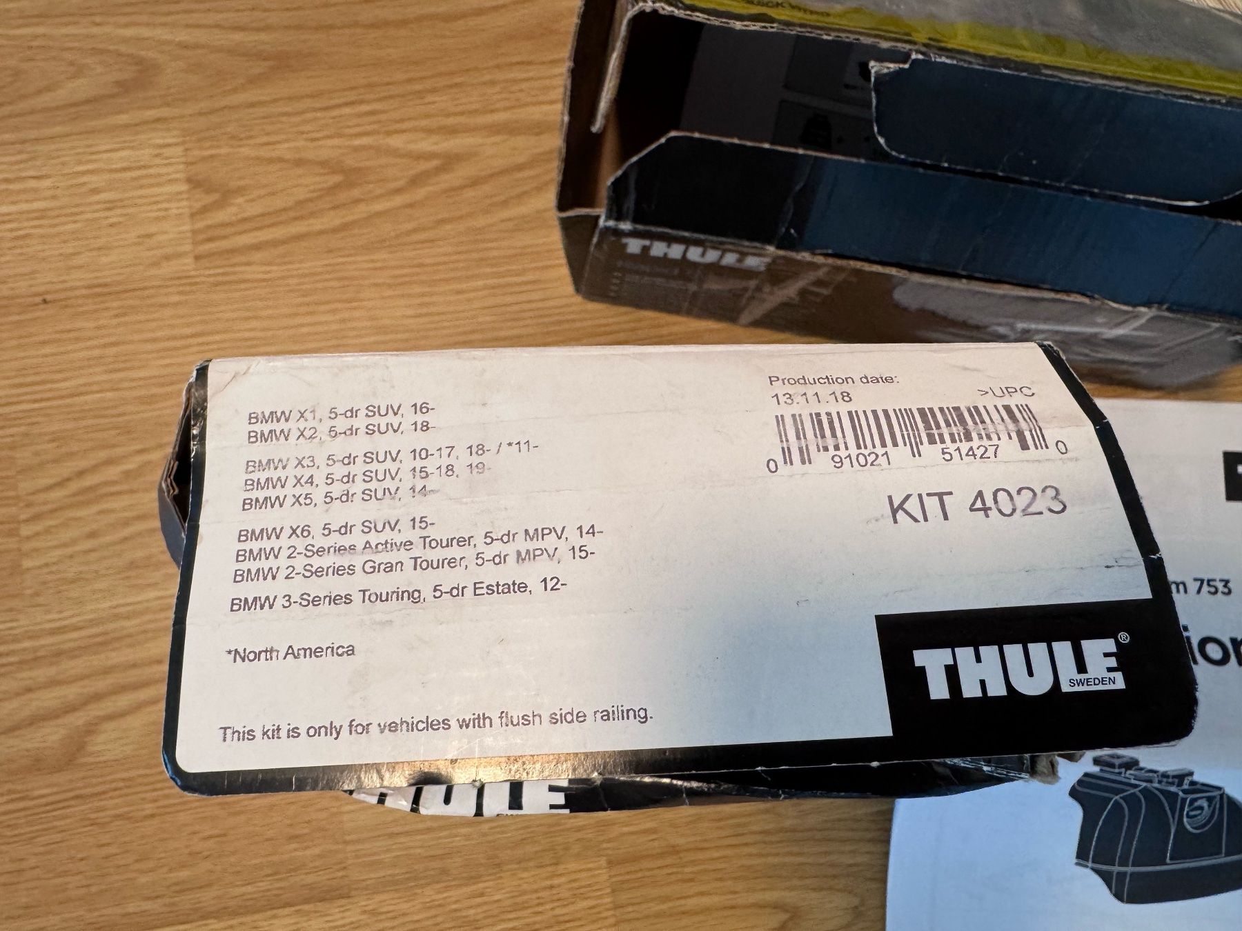 Thule Barres de toit: Thule Wingbar  + KIT 4023 – D'occasion à Horgen par pge_zw57 1