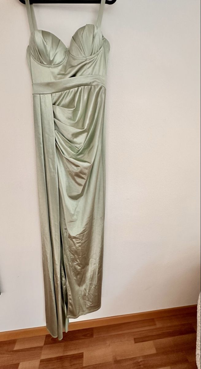 Kleider: Abendkleid – Neu (gemäss Beschreibung) aus Schaffhausen von jessica_sam