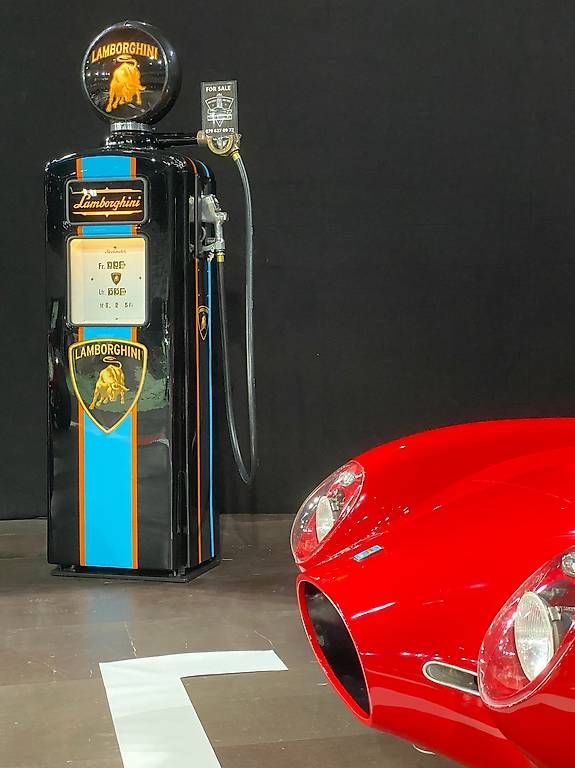Sonstiges zum Sammeln & Seltenes: Lamborghini Tanksäule Unikat – Gebraucht aus Sutz von Cash900 2