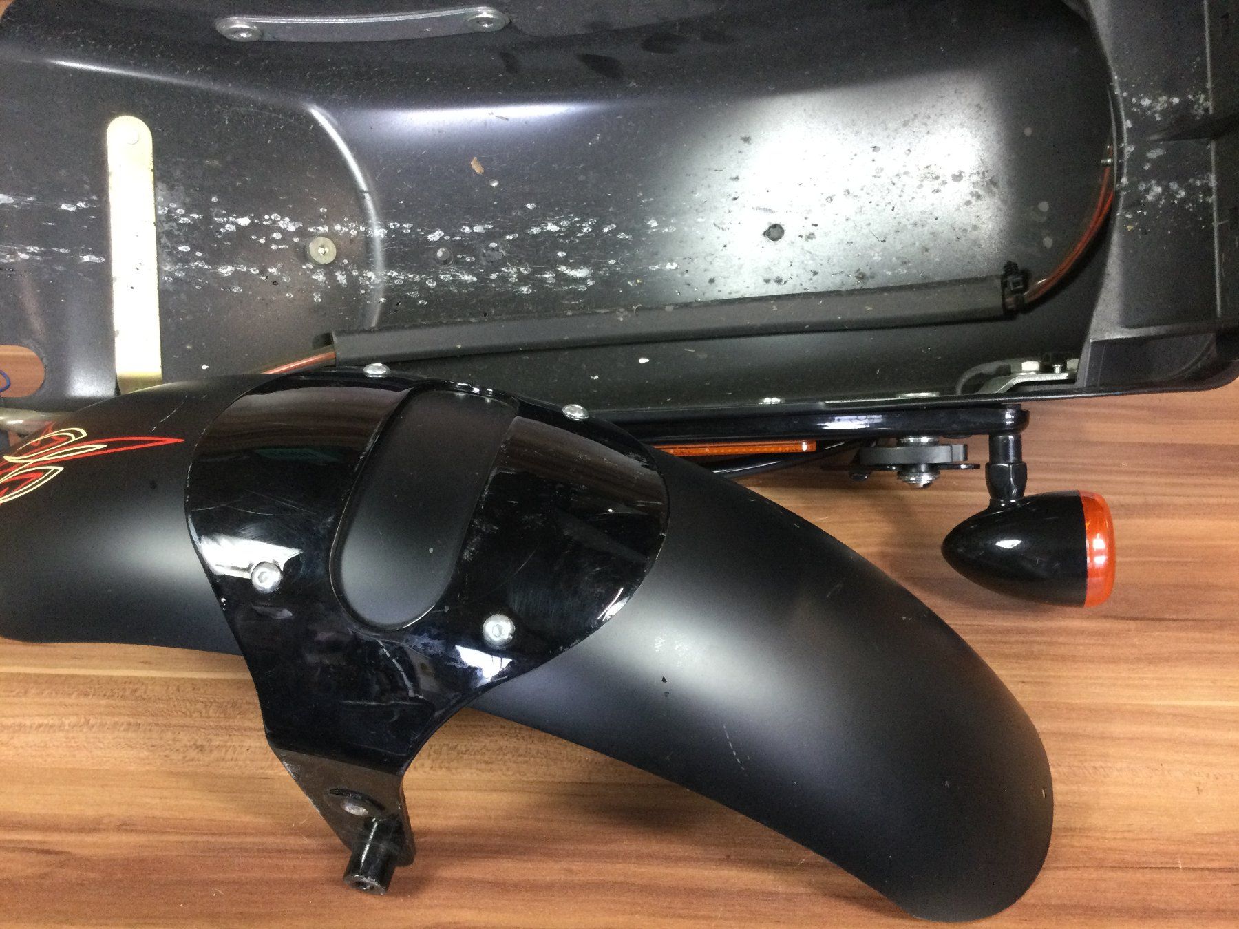 Harley-Davidson Tutti i ricambio per moto: Gebrauchte Harly Davidson Motorrad Schutzbleche – Usato da Wangen SZ venduto da kuriosum12 7
