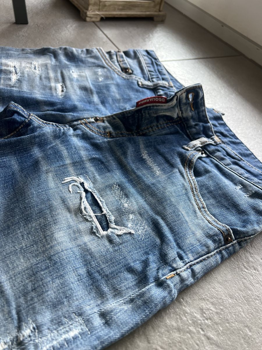 Dsquared2 Jeans: Dsquared2 jeans uomo 46 – Gebraucht aus Mendrisio von fly_9wzx 7