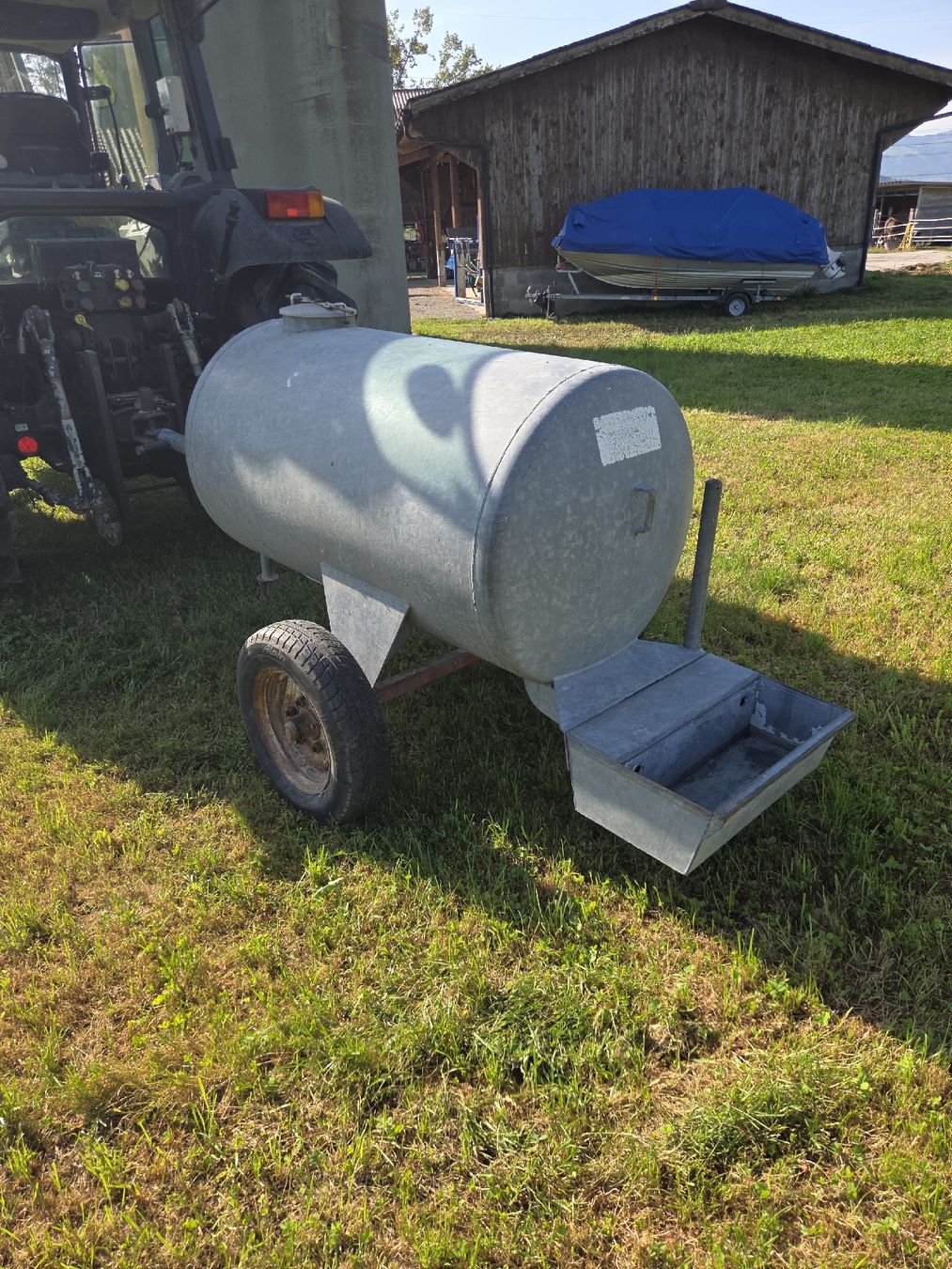 Accessoires: Weidefass 700l – D'occasion à Schmerikon par hmu_m5vg 2