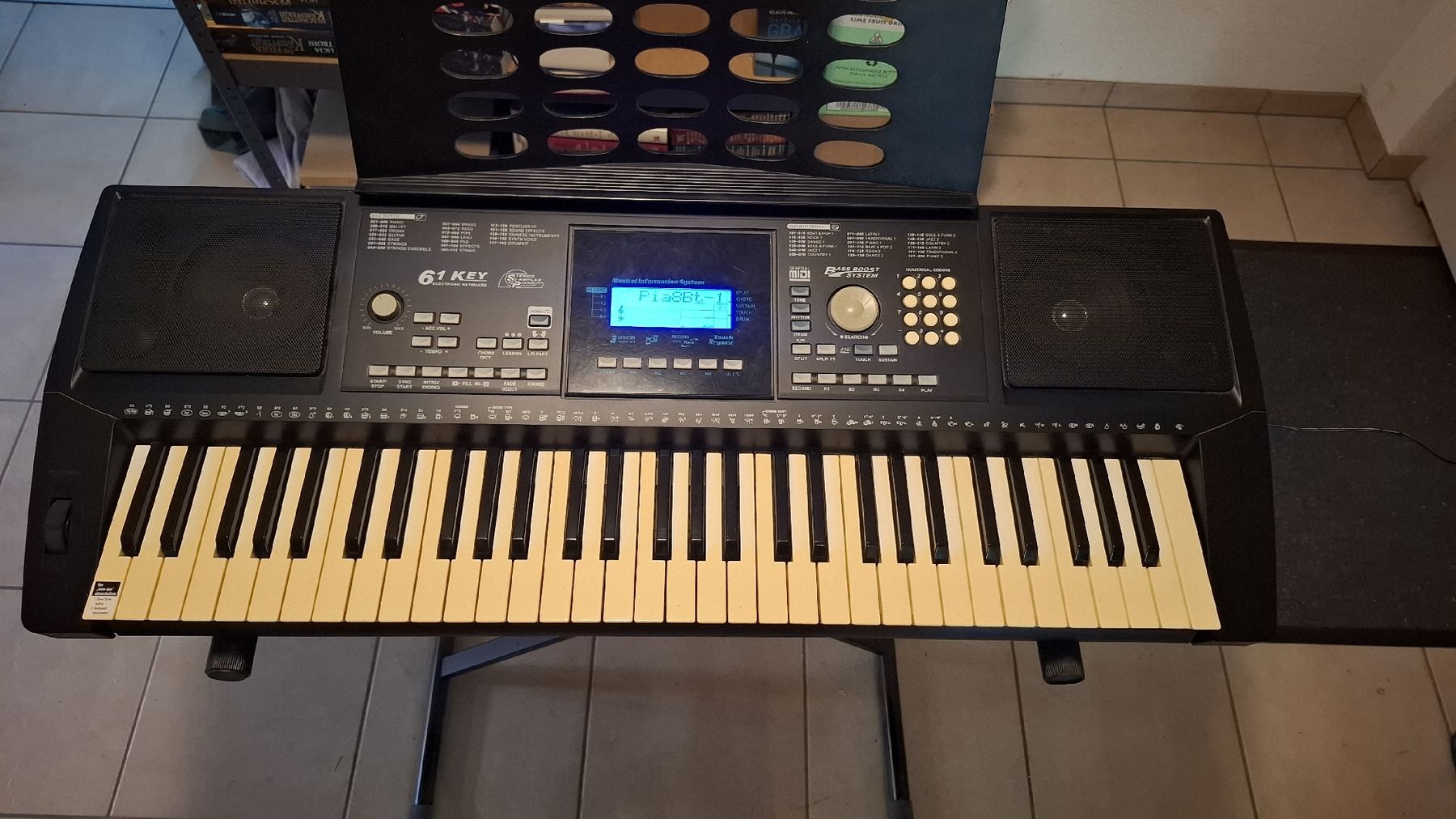 Strumenti musicali: Keyboard multifunktional – Usato da Brünisried venduto da san_74_bu