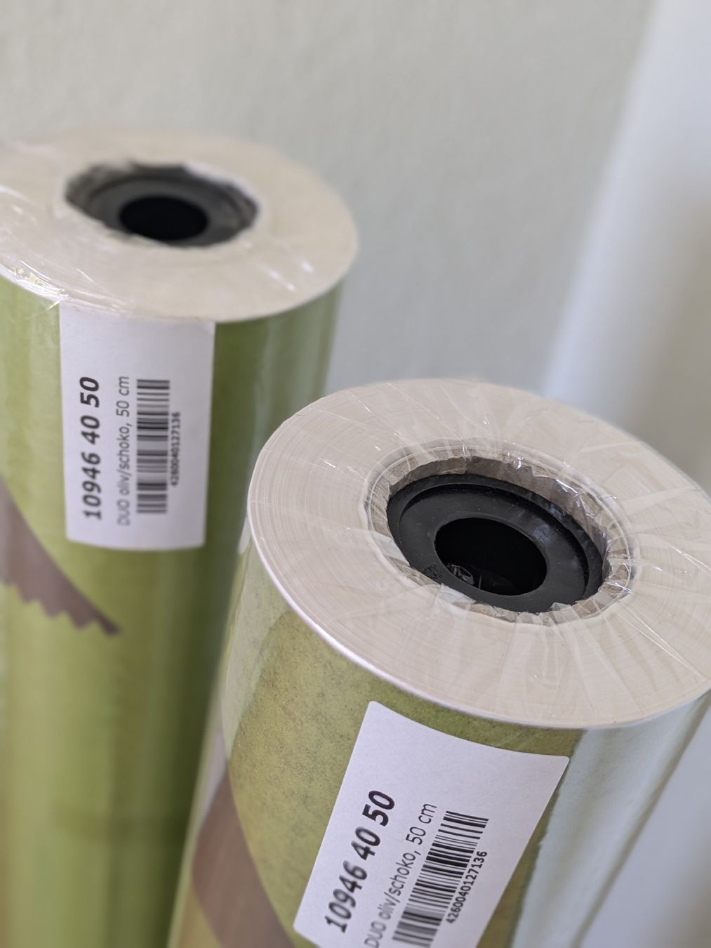 Kit bricolage: Wand-Papierrollenabroller inkl. 2 vollen Rollen – Nuovo (secondo la descrizione) da Zell ZH venduto da Bytjie 4