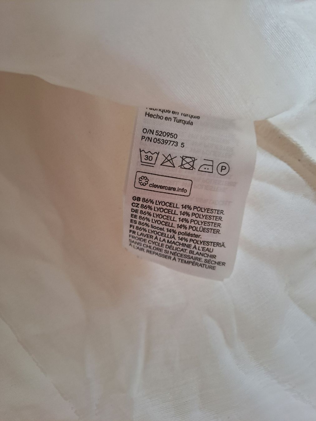 H&M Camicette: Verspielte leichte Bluse – Usato da Oberhasli venduto da Lea98 3