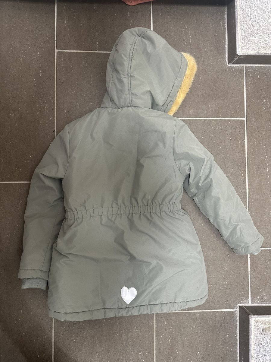 Jacken & Mäntel: Mantel Jacke Grösse 128 – Gebraucht aus Busswil von billib 1