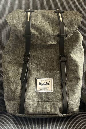 Rucksack Herschel Modell Retreat Anthrazit