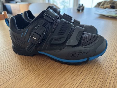 Suplest X.1 Trail / 39 / top Zustand
